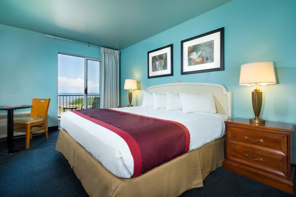 Clearwater Lakeshore Motel Mackinaw Stadt Zimmer foto